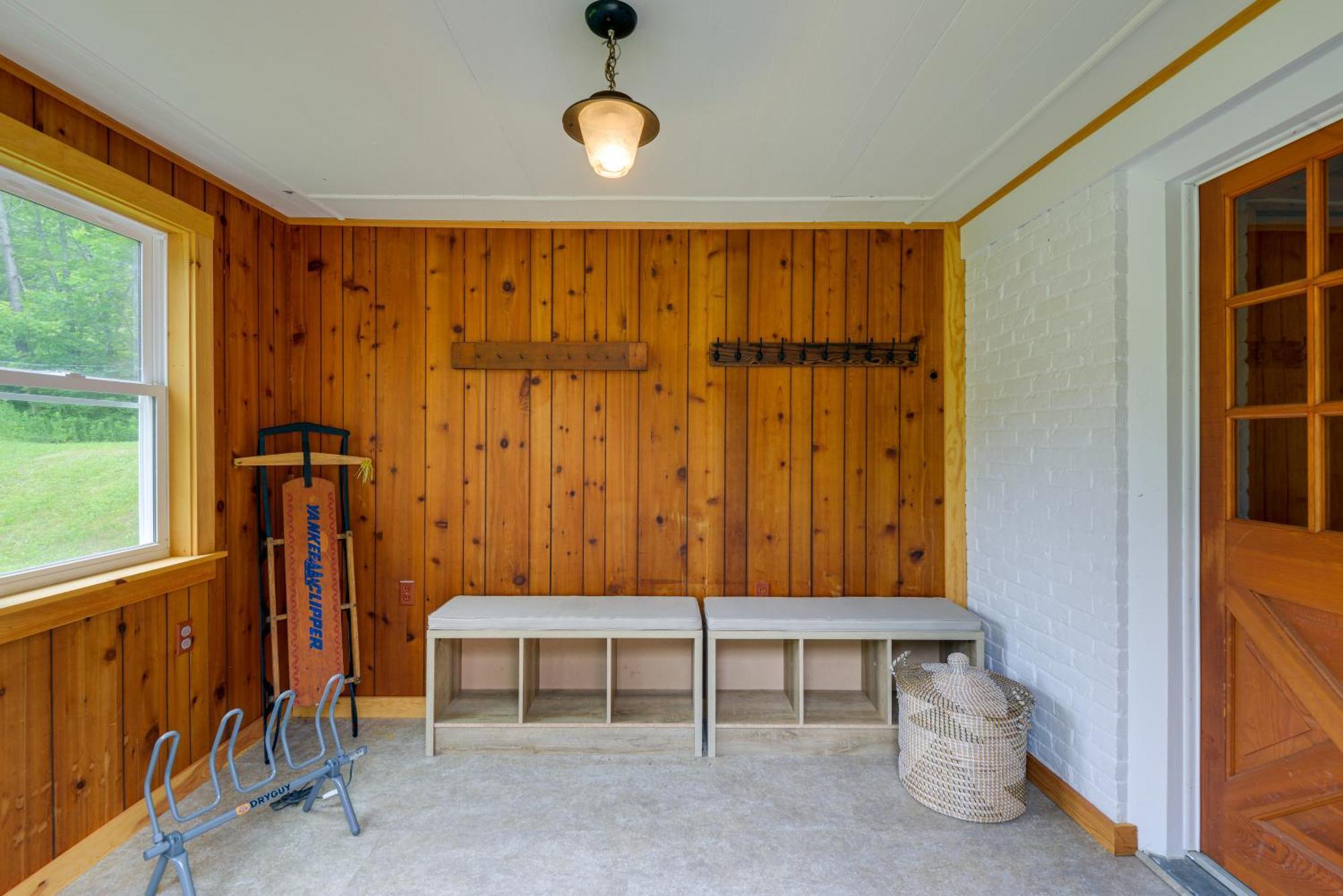 Birch House: Cozy Cabin 5 Min From Okemo ラッドロー エクステリア 写真